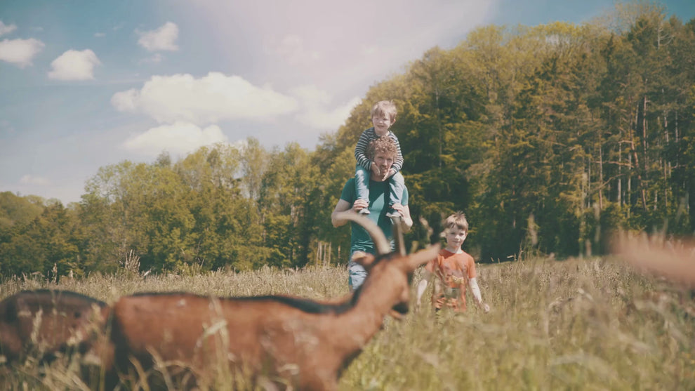Video showing Holle family goat farm